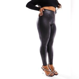 Spanx Faux Leather Leggings Black Sz 1X